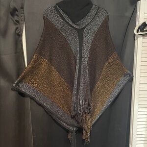 Source Unknown Black and Brown Knit Poncho